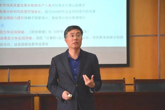 三家A股公司公告，肖作平被查，涉嫌严重违纪违法
